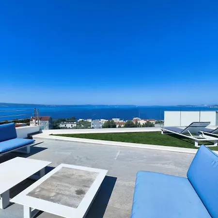 Jonisa - Pure Luxury Villa Podstrana