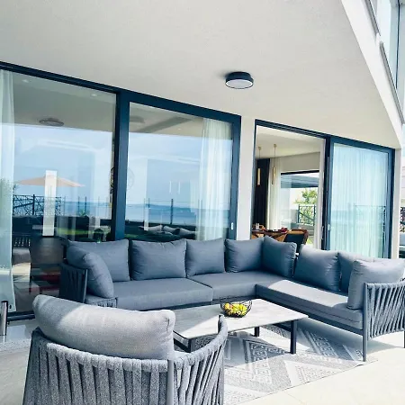 Jonisa - Pure Luxury *