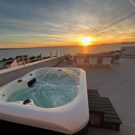 Jonisa - Pure Luxury Villa *
